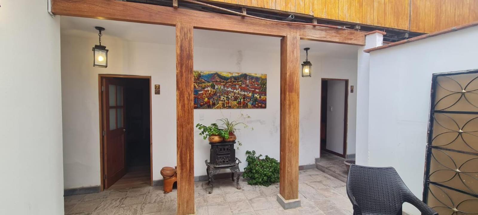 Flying Dog Hostel Куско Экстерьер фото