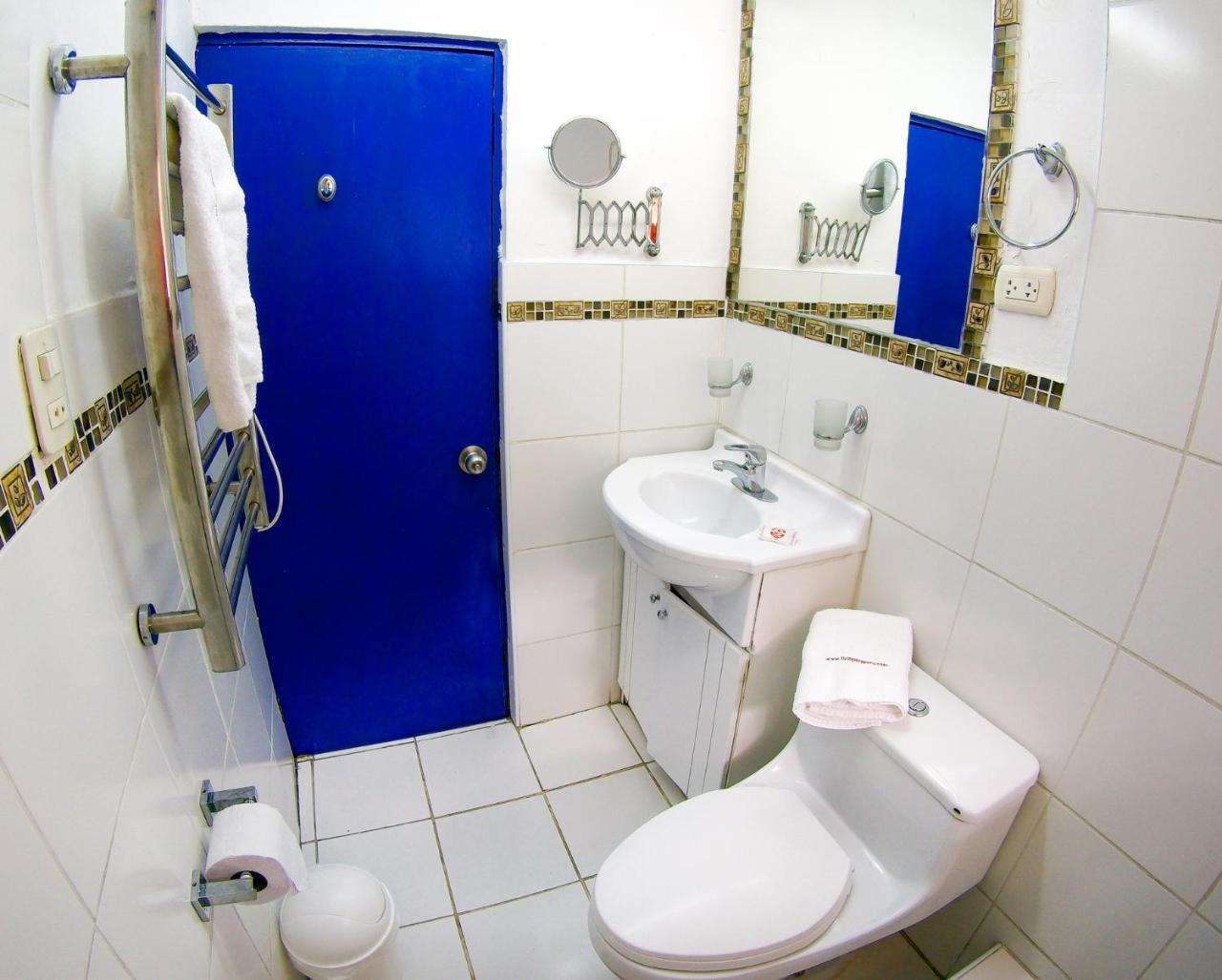 Flying Dog Hostel Куско Экстерьер фото